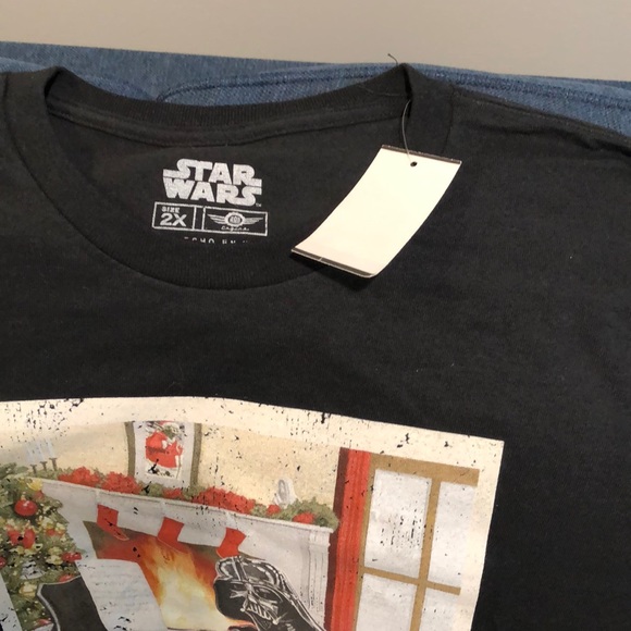 Star Wars Christmas tee shirt brand new - Picture 2 of 2